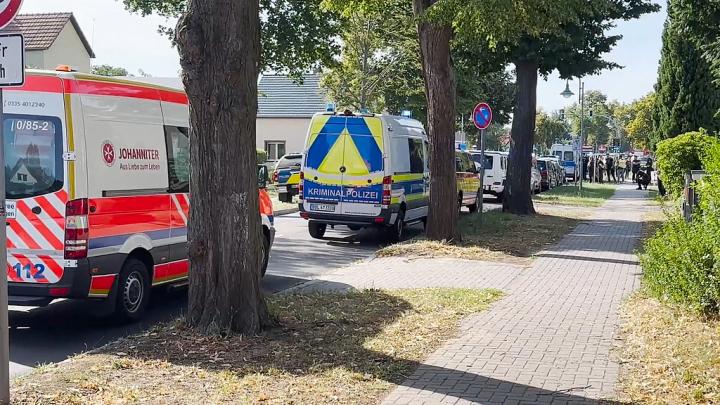 德国柏林附近一学校发生枪击案致2人死亡